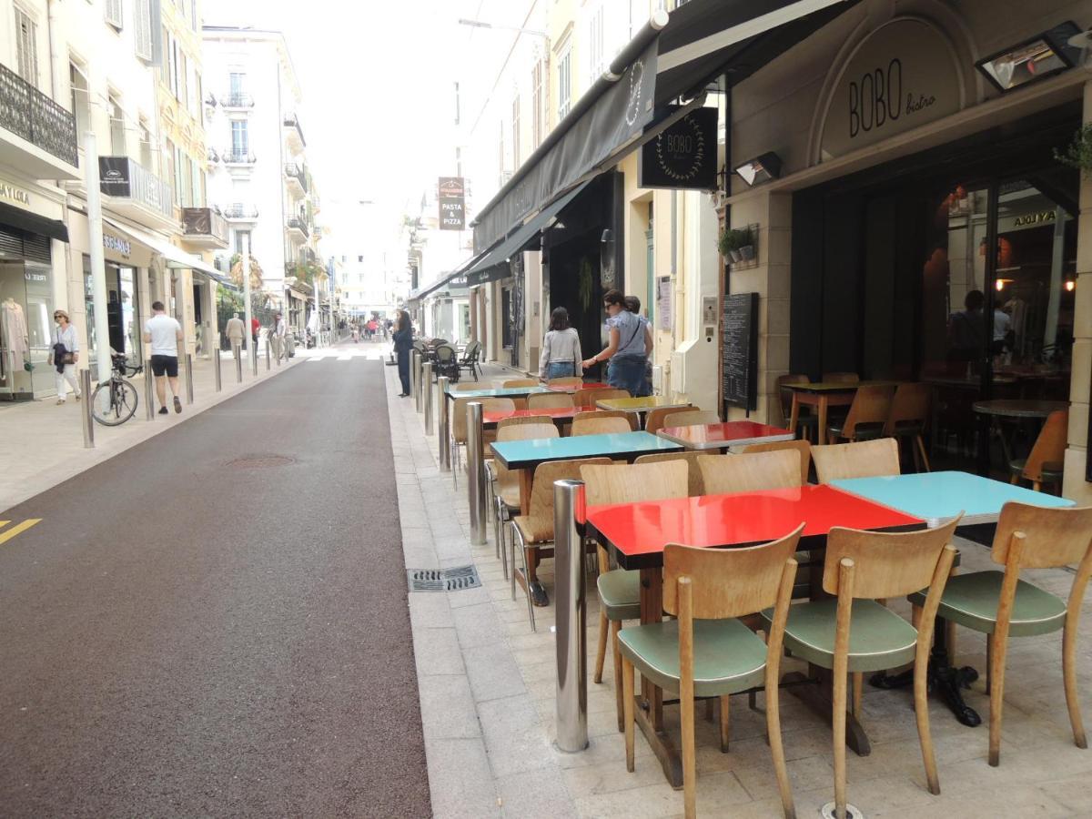 Totolulu Cannes Blue Corner Екстериор снимка